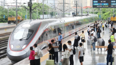 La Chine enregistre un nombre record de voyages ferroviaires de passagers de janvier à août
