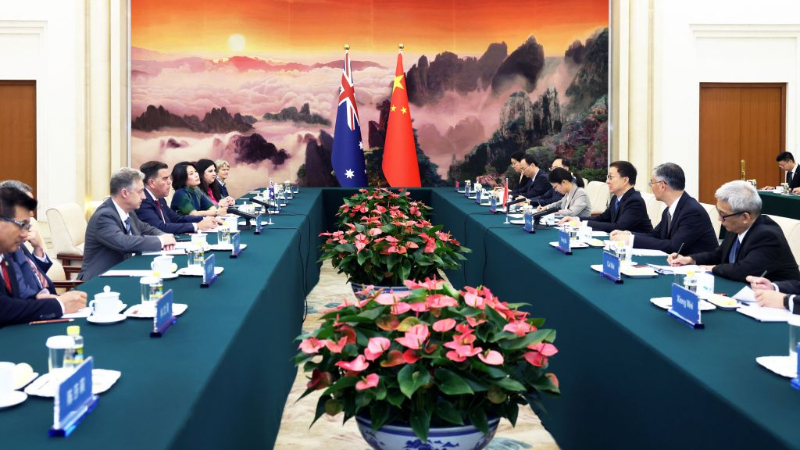 Le vice-président chinois rencontre le président de la Chambre des représentants australienne