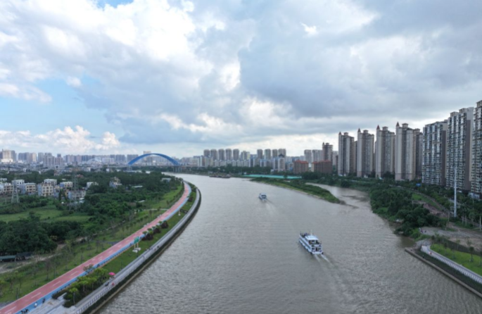 Le développement du tourisme le long du canal de Pinglu