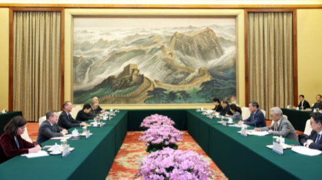 Un vice-Premier ministre chinois rencontre le conseiller diplomatique du président français