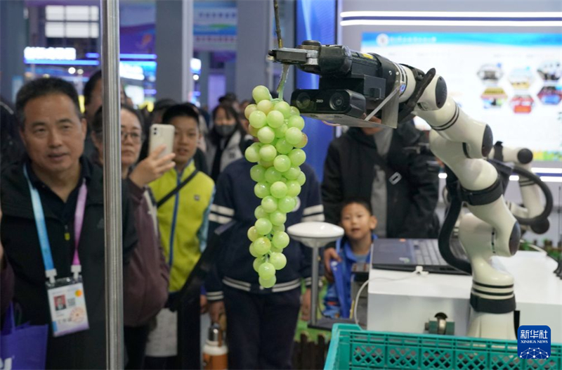 Shaanxi : ouverture de la 33e édition du Salon des hautes technologies agricoles de Yangling