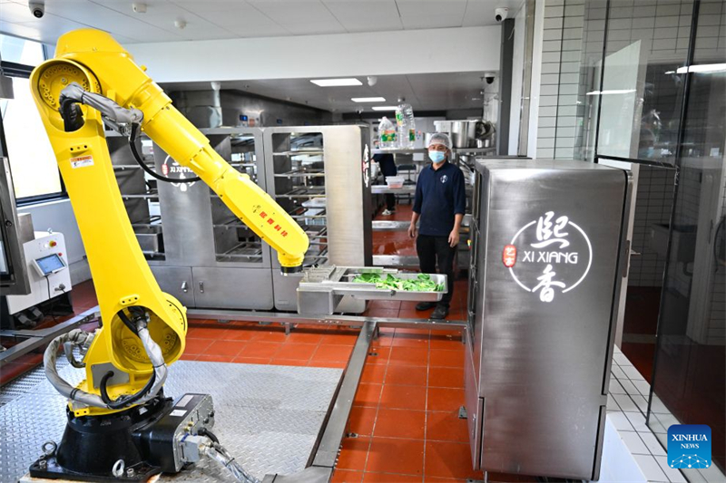 Jiangsu : ouverture d'un restaurant piloté par l'intelligence artificielle à Nanjing