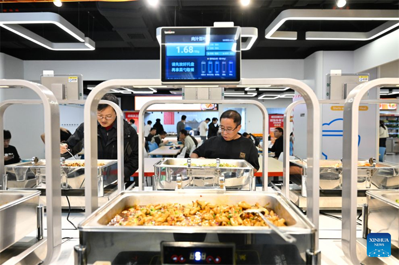 Jiangsu : ouverture d'un restaurant piloté par l'intelligence artificielle à Nanjing